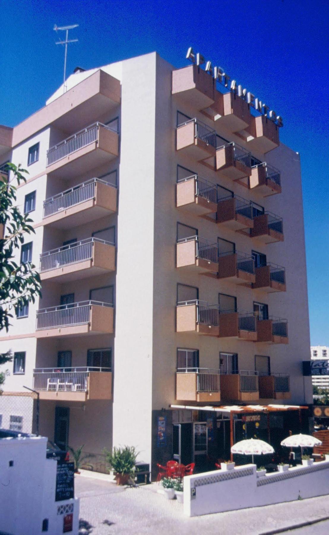 Hotel Apartamento Iate ปอร์ติเมา ภายนอก รูปภาพ